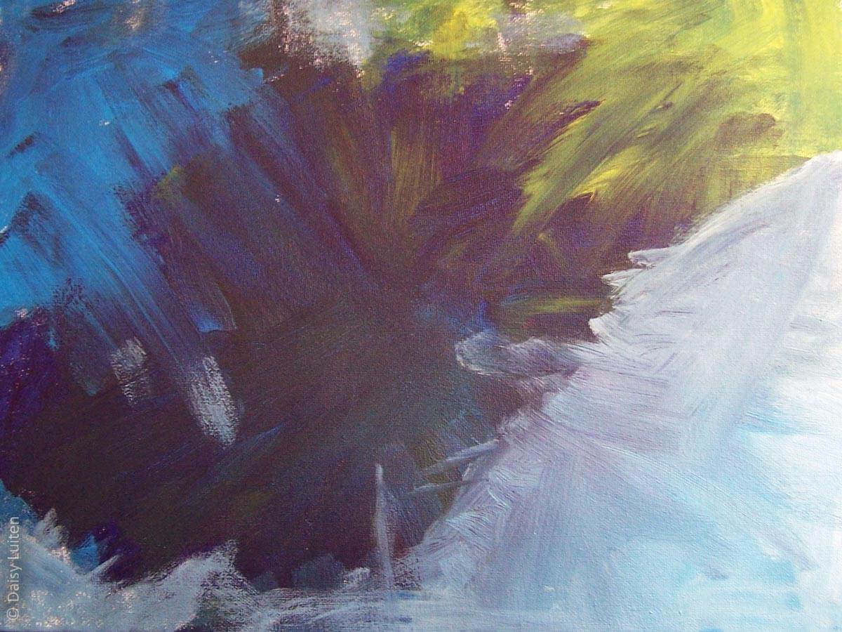 Schildering van gevoelens tijdens creatieve therapie in de praktijk van Daisy Luiten. Rondom zijn de kleuren blauw, geel en wit geschilderd, deze lijken in het midden van de schildering in een donkere, bijna zwarte afgrond weg te zakken.